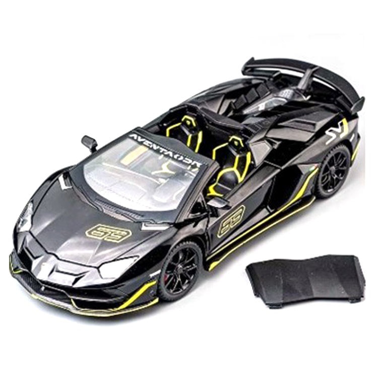 KAPISI AÇILAN LAMBORGİNİ SESLİ